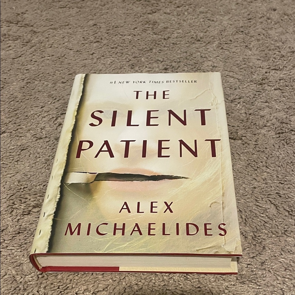The Silent Patient by Alex Michaelides - Cream and Red Hardcover